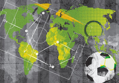 Papier peint mural représentant une carte du monde et un ballon de football pour le salon